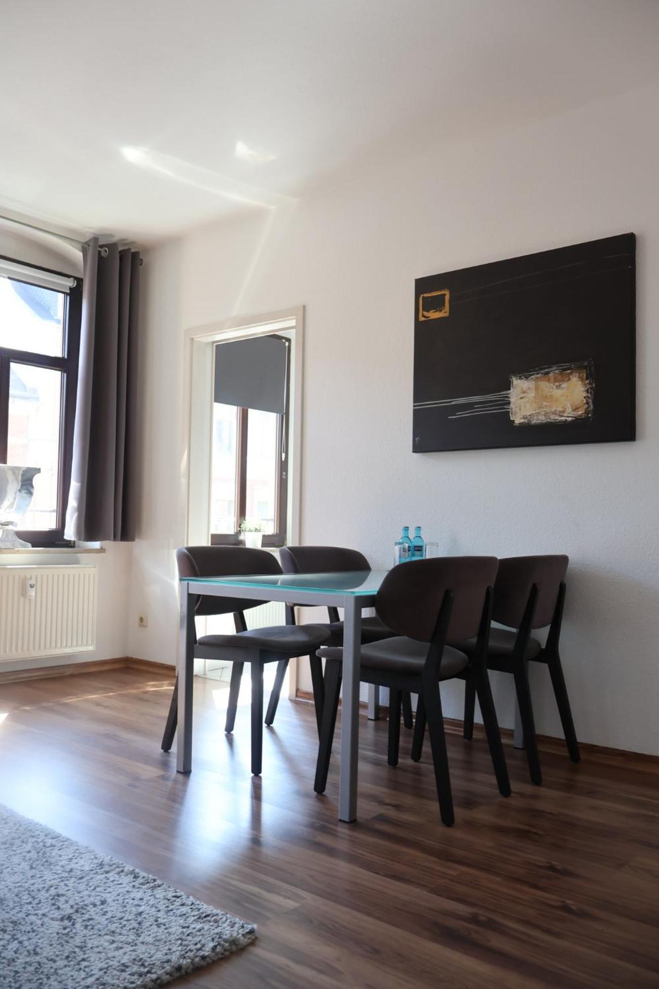 Alexxanders Apartments & Studios Chemnitz Oda fotoğraf
