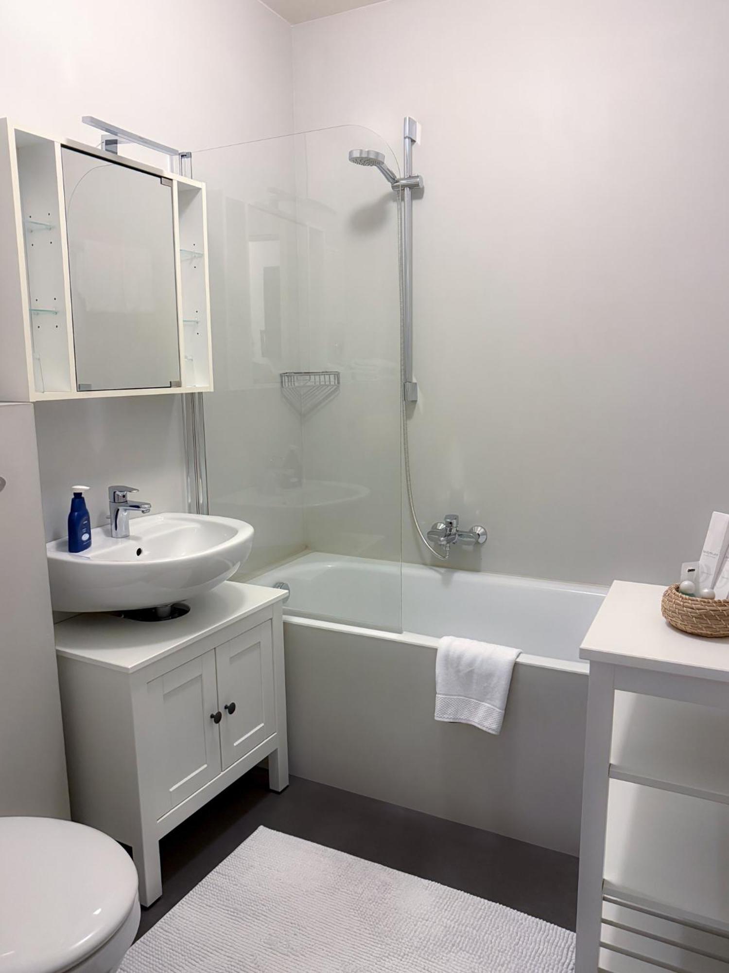 Alexxanders Apartments & Studios Chemnitz Oda fotoğraf