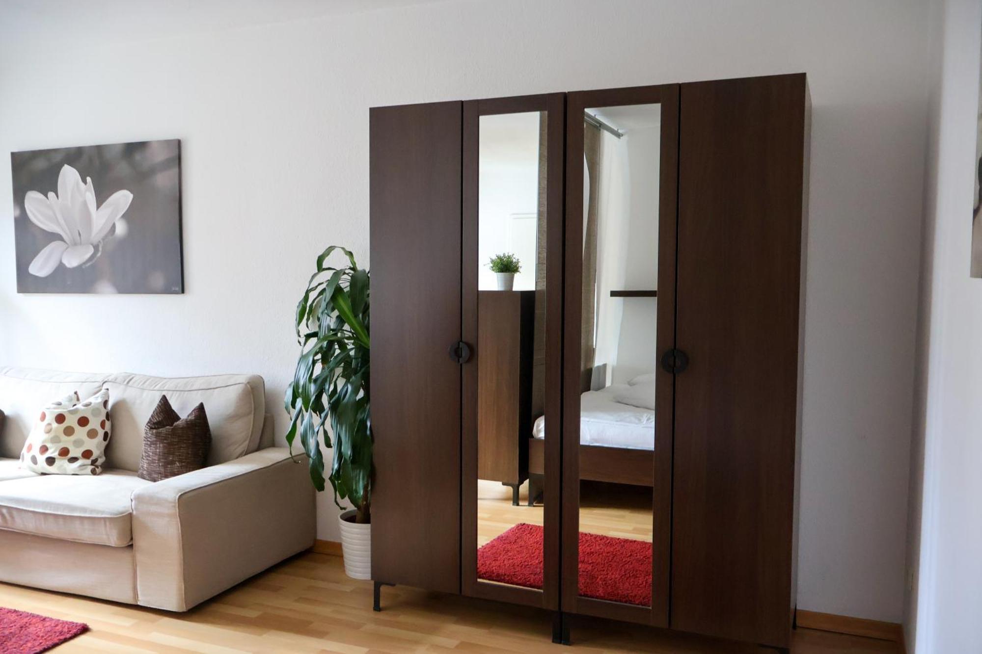 Alexxanders Apartments & Studios Chemnitz Oda fotoğraf