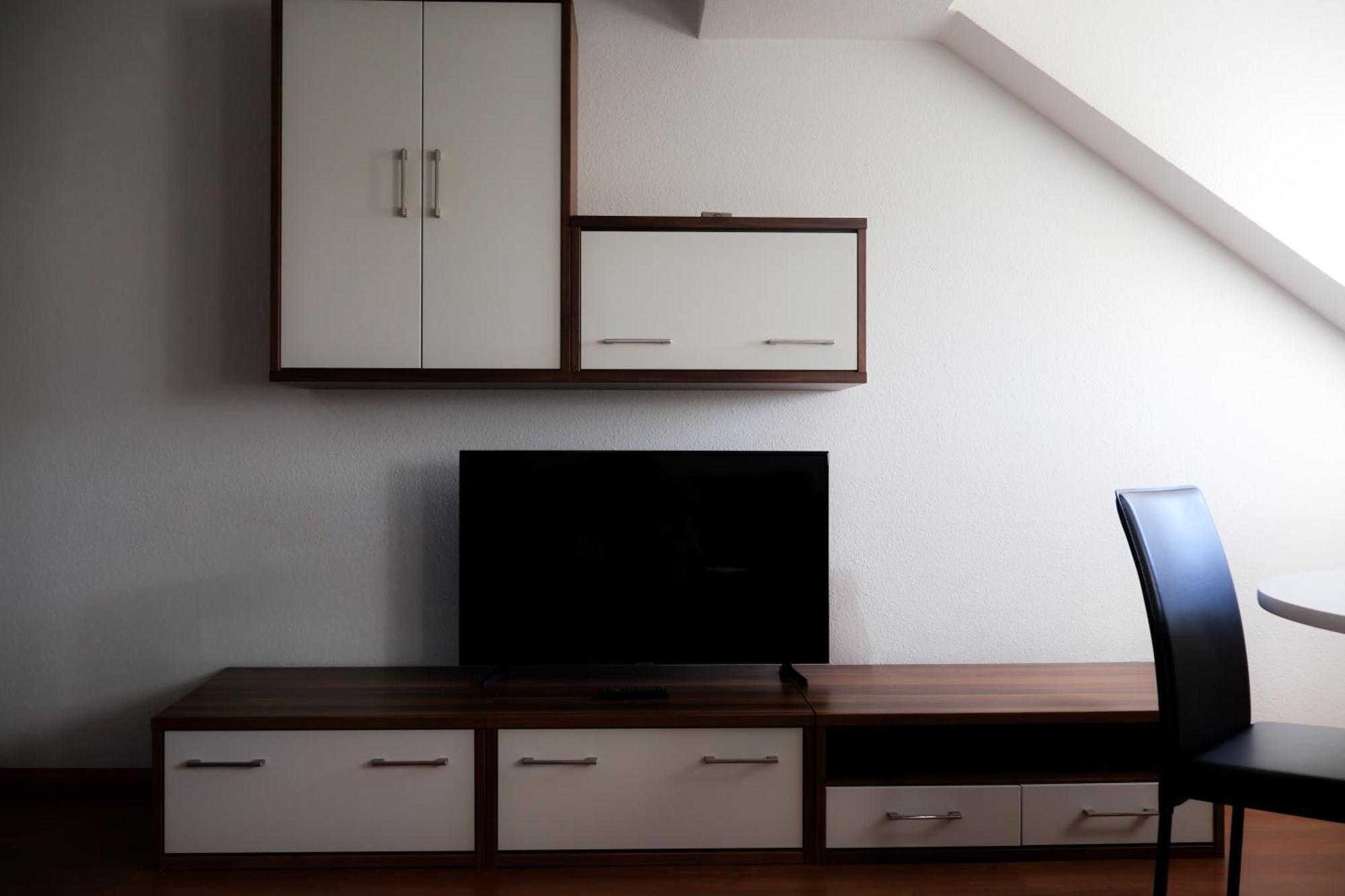 Alexxanders Apartments & Studios Chemnitz Oda fotoğraf